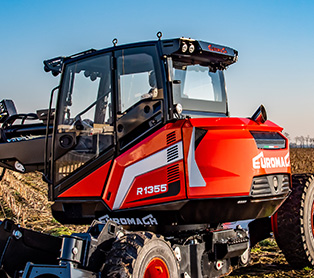 R1355 - Rops and Fops certified cabin