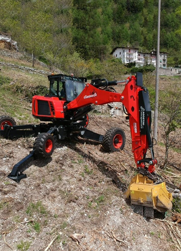 Walking excavator R1055