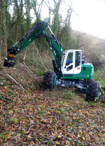 Big spider excavator