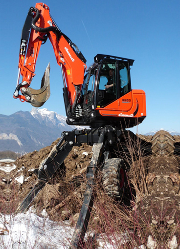 R955 spider digger