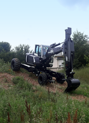 R955 Super spider digger