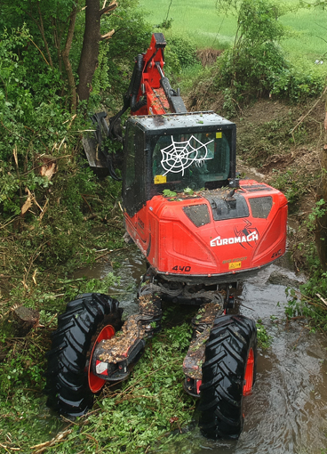 Escavatore ragno R855 Big Foot - Forester